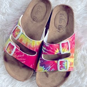 Echo Bay size 6 or 5.5  buckle sandals big girls new